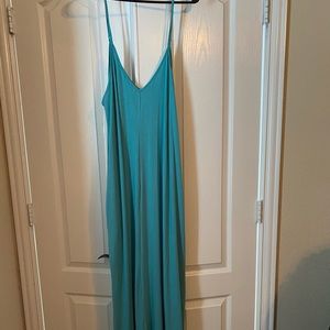 NWOT Floor length maxi dress with pockets
